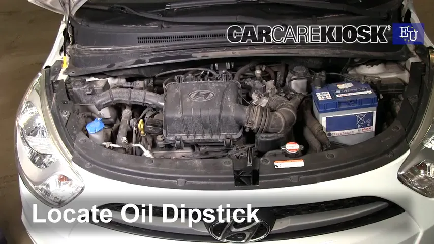 2012 Hyundai i10 Era 1.1L 4 Cyl. Oil Check Oil Level